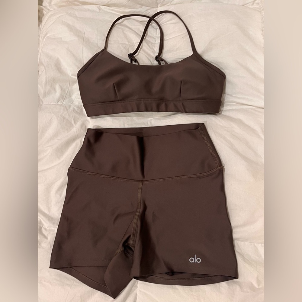 Brown Alo Biker Shorts & Sports Bra